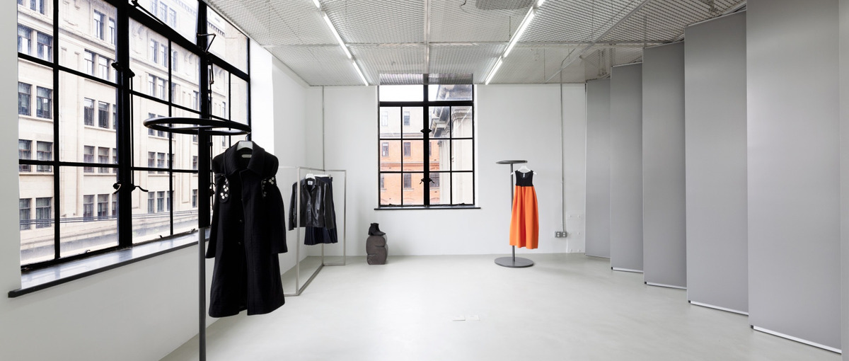 パリコレブランドを日本市場での成長を実現するLadiesホールセールス