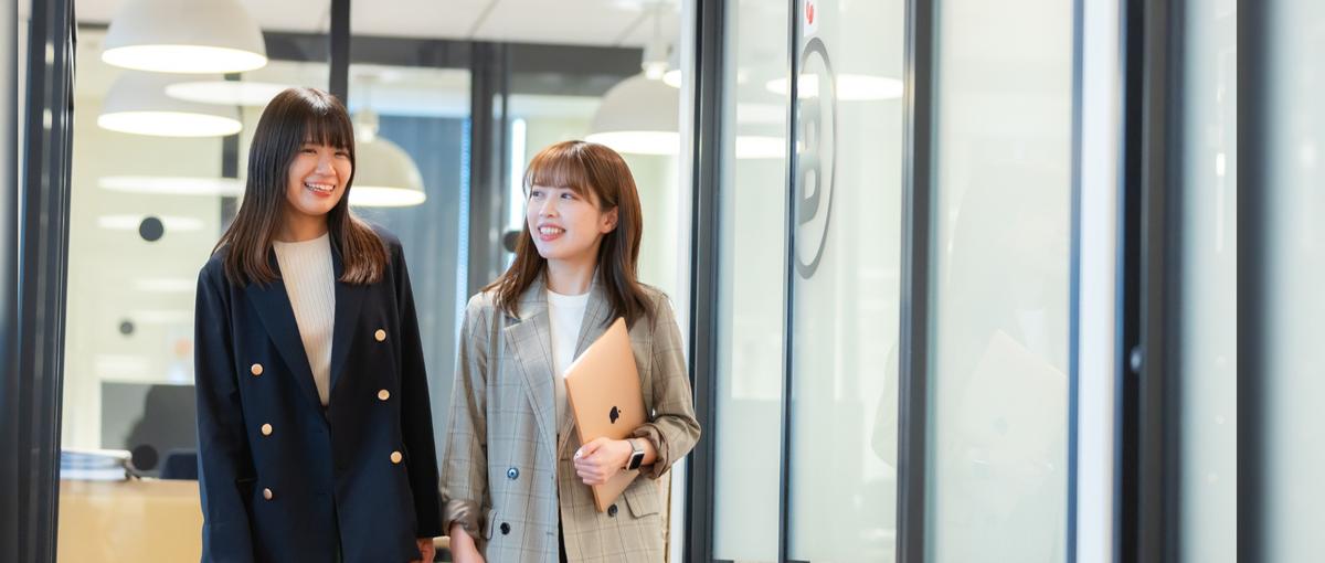  自社ブランド製品の売場づくりから戦略まで担う企画営業を募集！