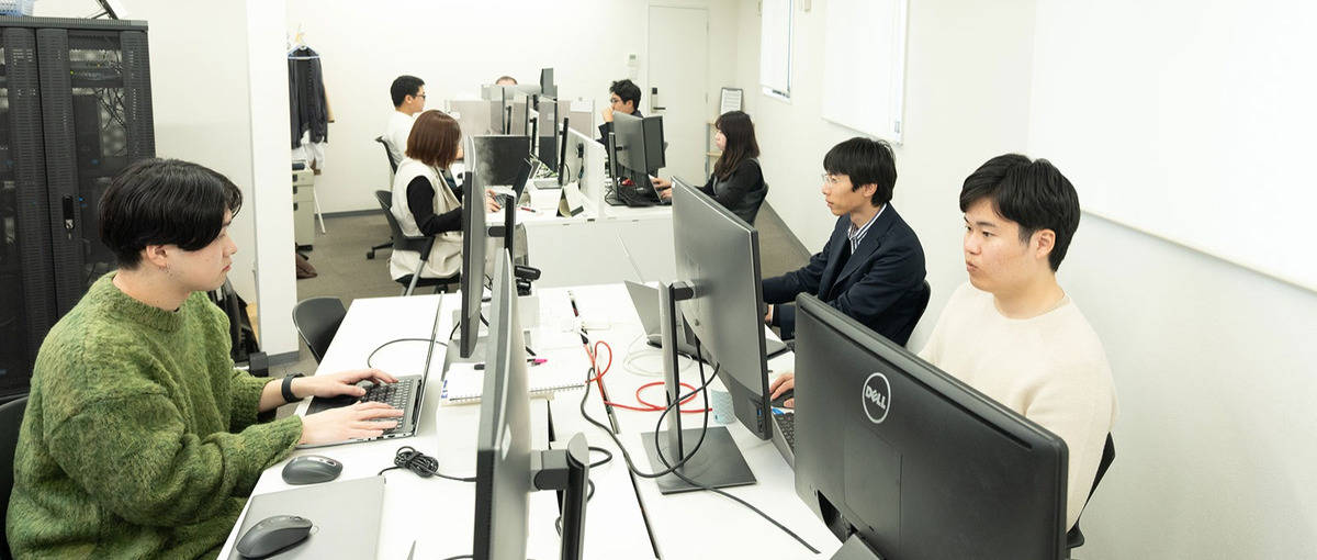 多業界のWebアプリ開発に携わるバックエンドエンジニア募集！