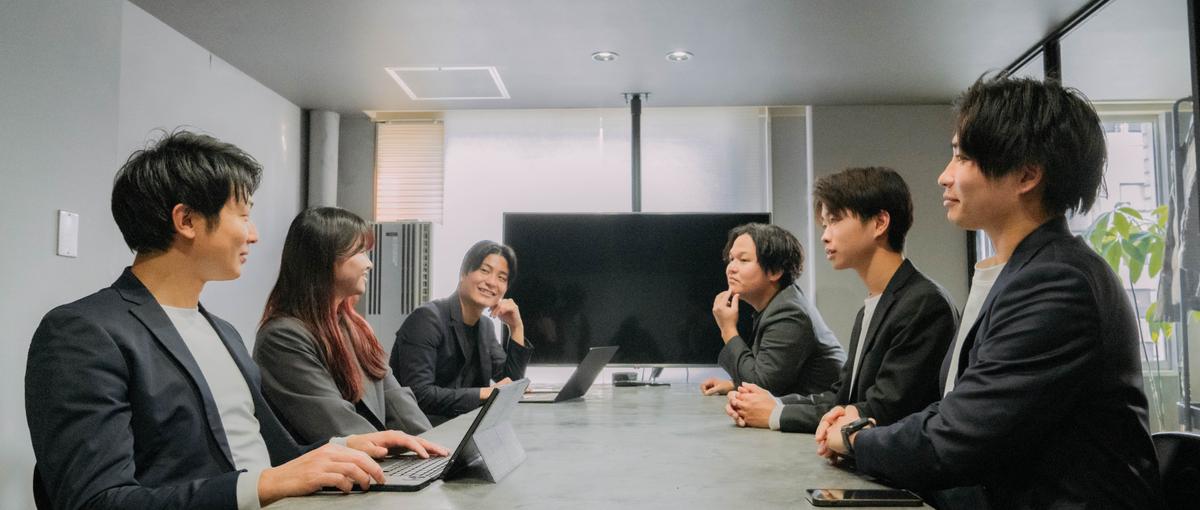 どこでも、誰にでも、モノが売れる人材に。人柄重視の営業ポジション募集！