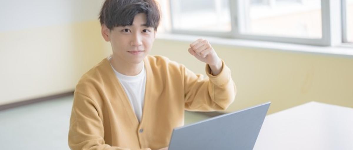 経験なしからデザイナーを目指すならL&S！仲間と一緒にスキルアップできる！