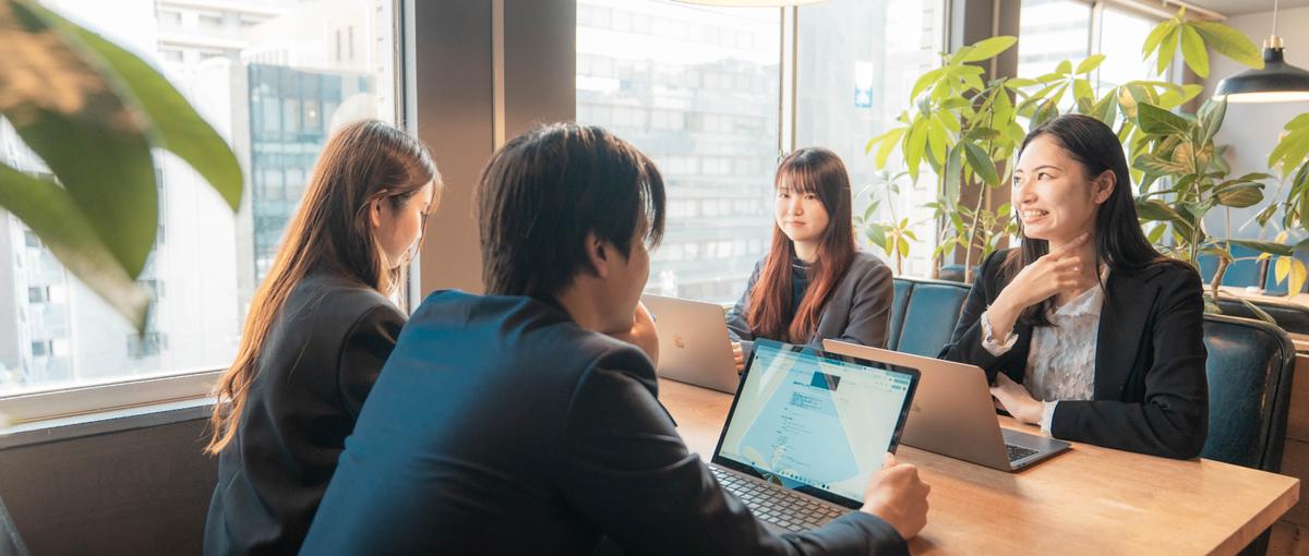 0からスタートでもスキルが身に付く。営業ポジションであなたの価値を最大化！