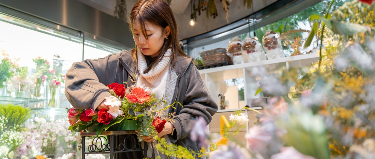 花と人をつなぐ、ビジネスグロース職募集！ウェディングや空間提案経験者歓迎！