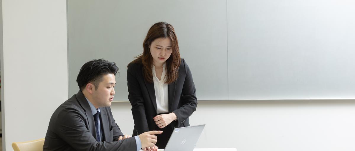 大手デザイナー｜Webも紙も映像も！幅広いデザインスキルを習得しませんか？