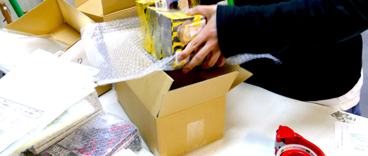 作家と読者をつなぐ！紙コミックの出荷・進行管理スタッフ募集！