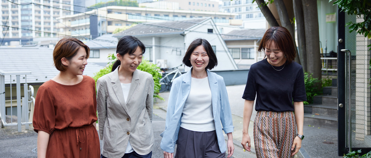 多様な背景が武器になる！柔軟なチーム文化の中でITサポート職に挑戦！