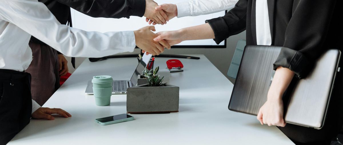  働き方自由の ITスタートアップのマーケティング担当を大募集！！