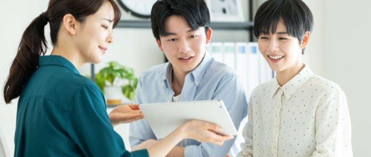 経験問いません！髪色&ネイル自由！：広告業界のコンサル職募集しています