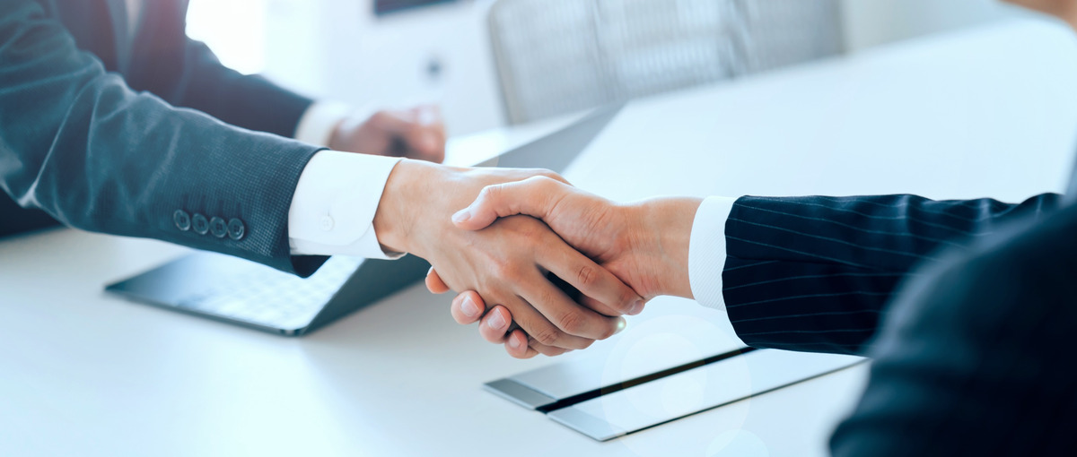 歯科特化のマーケ支援へ！若手歓迎のコンサルティング営業