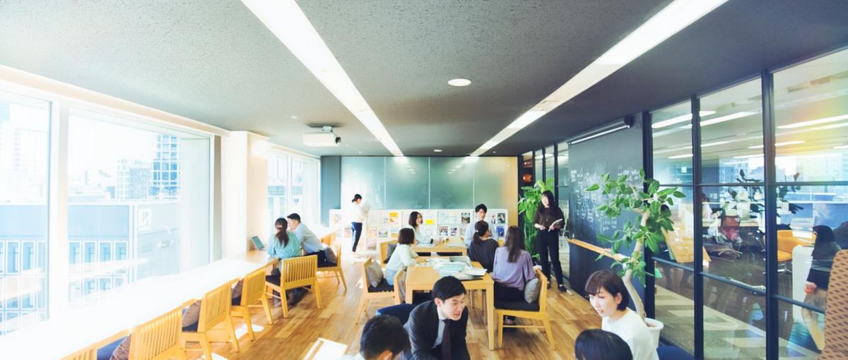 社会人まで待てない貴方へ｜休学の1年、学生社員として一流企業の課題に挑む