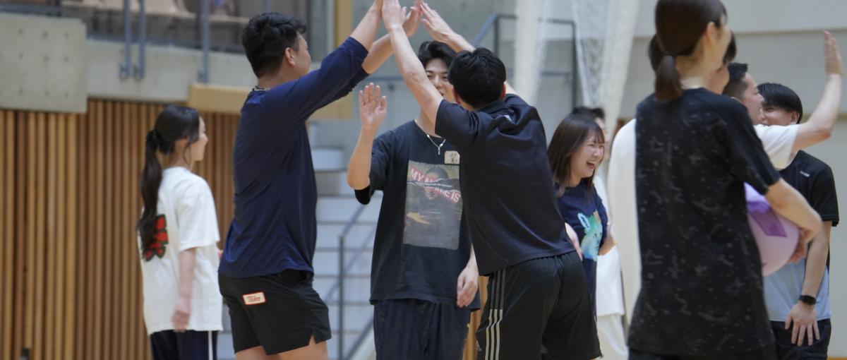 PC一つで世界と繋がる。自由と挑戦を手にする26卒エンジニアをWanted