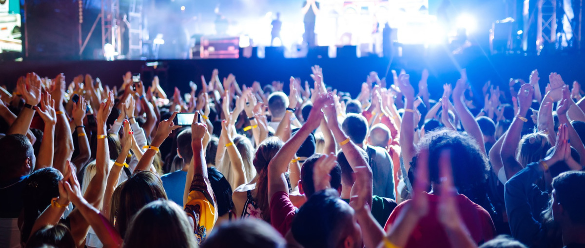 好きなことを仕事に！音楽やエンタメ業界に挑戦してみませんか？