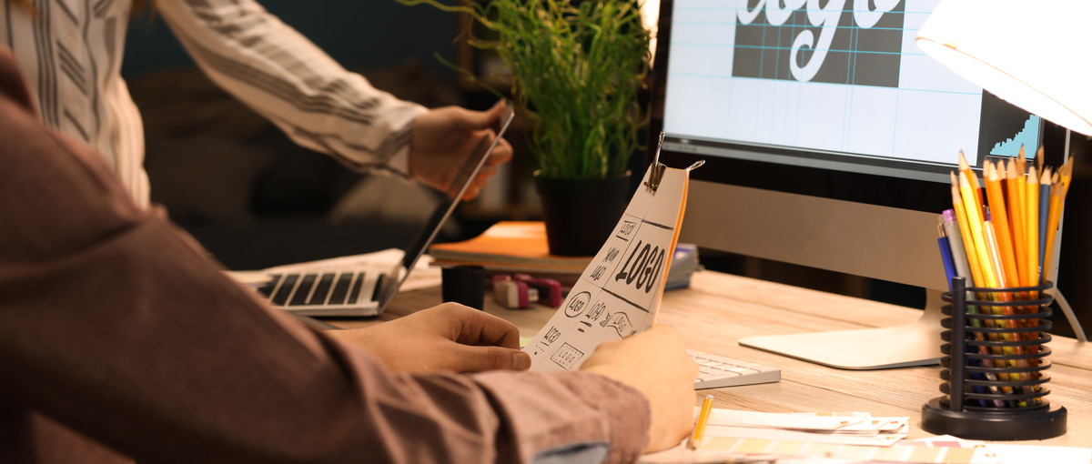 グラフィックデザイナー｜魅力を伝える仕事！キャラクター・ロゴデザイン