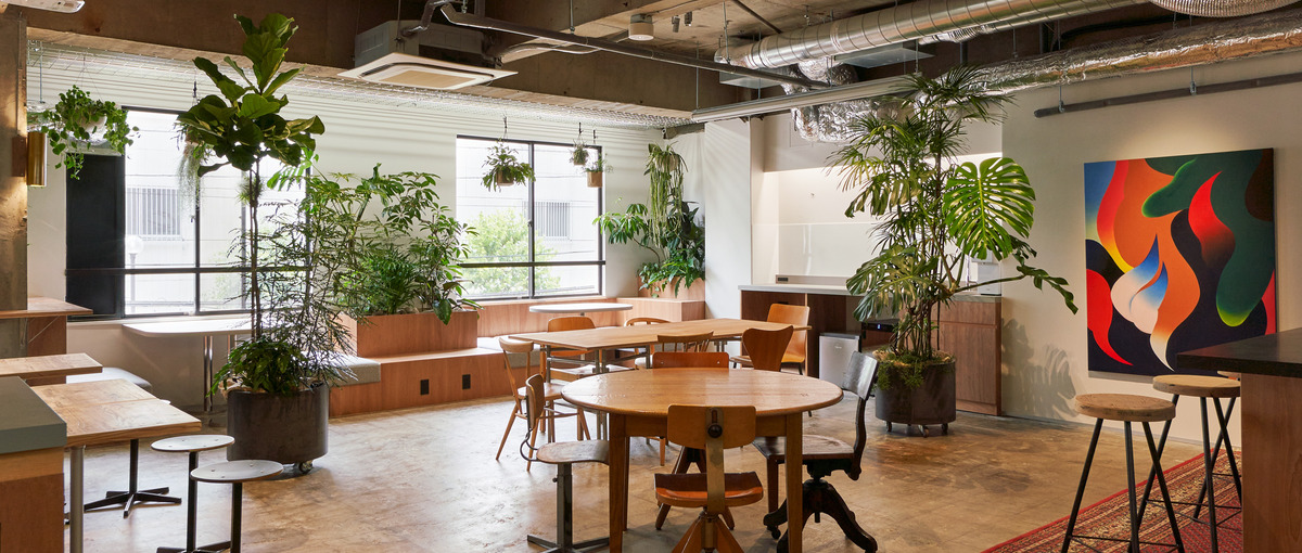 住むと泊まるが融合した新たなホテルレジデンスのフロントスタッフ募集