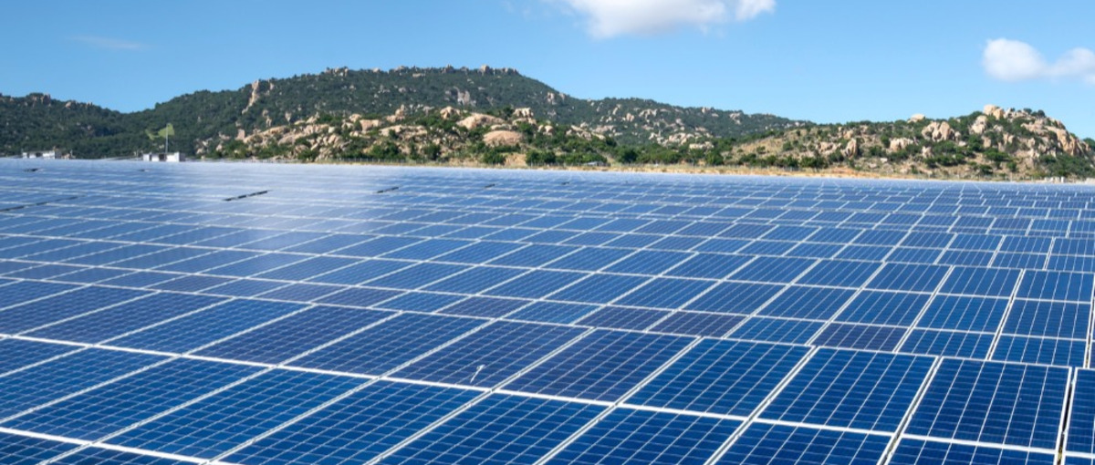  東京都と連携したAI脱炭素SaaSのWebデザイナーを募集！