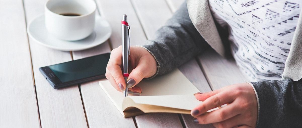 英語×専門性でキャリアUP！未来のヒットブランドを守るプロフェッショナルへ