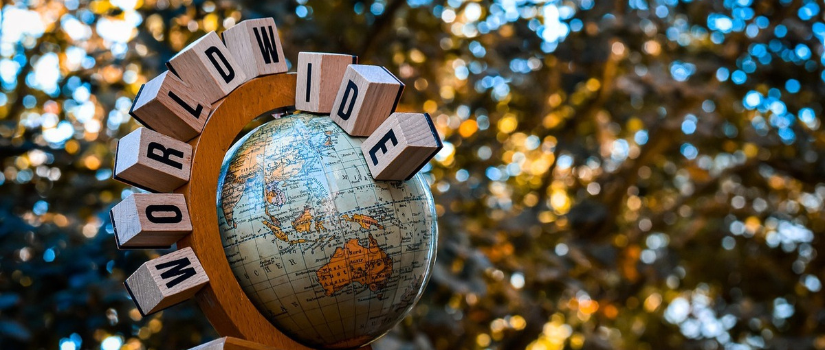 元教員も活躍中！グローバル教育の本質に挑む、プログラムの企画〜実施まで。