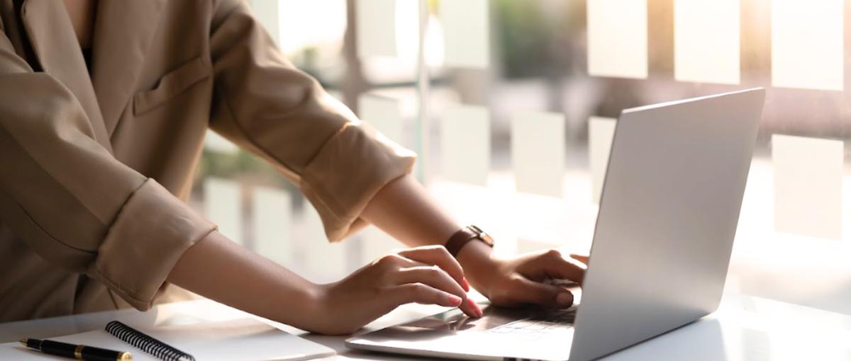 スピード感重視のスタートアップで、コンサルセールスに挑戦！