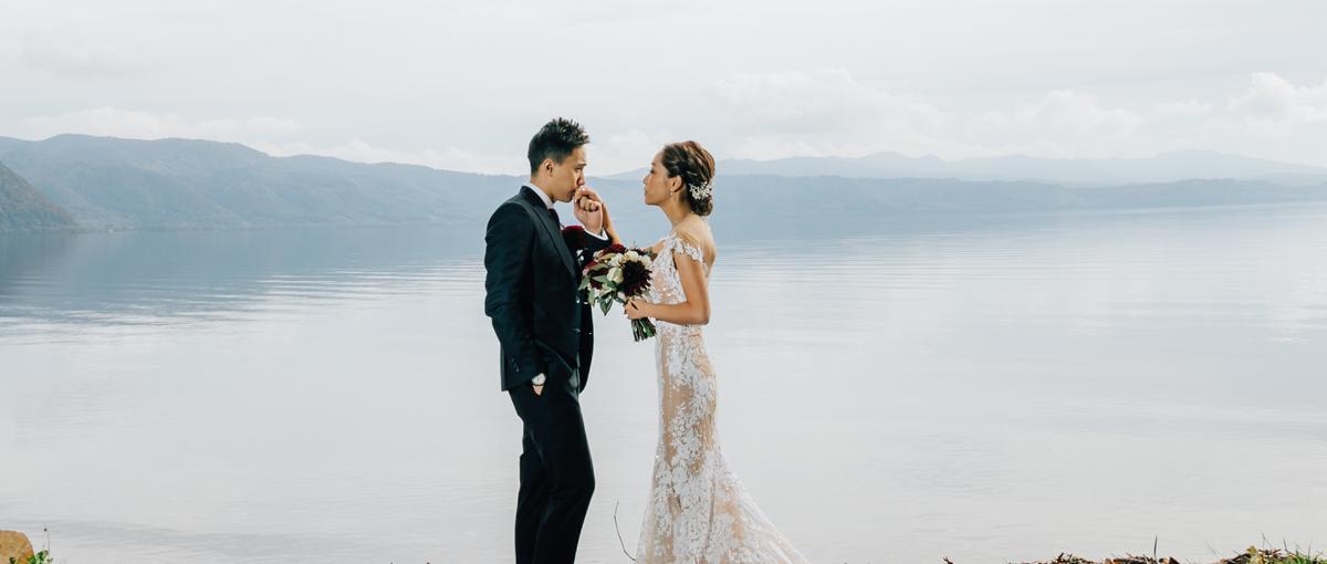 大自然を舞台に！感性溢れるウェディングプランナー募集！