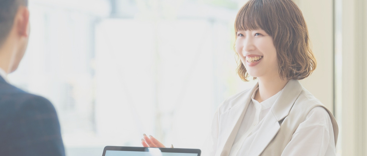 自ら考え手を動かし、クライアントのビジネス課題を解決する伴走型の営業募集！