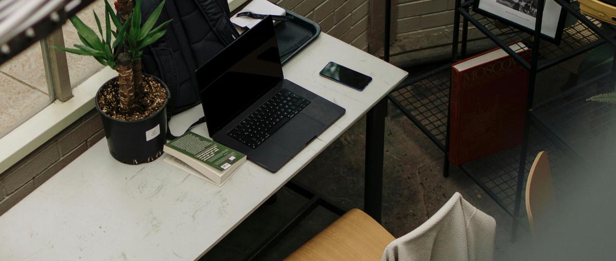 スキルを身に付け、成長したいフルスタックエンジニア募集！