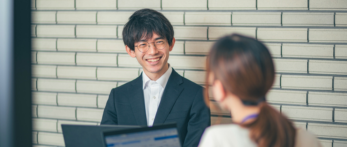 周囲の人から多くのことを学ぶ。助け合いの精神で社会に貢献を。