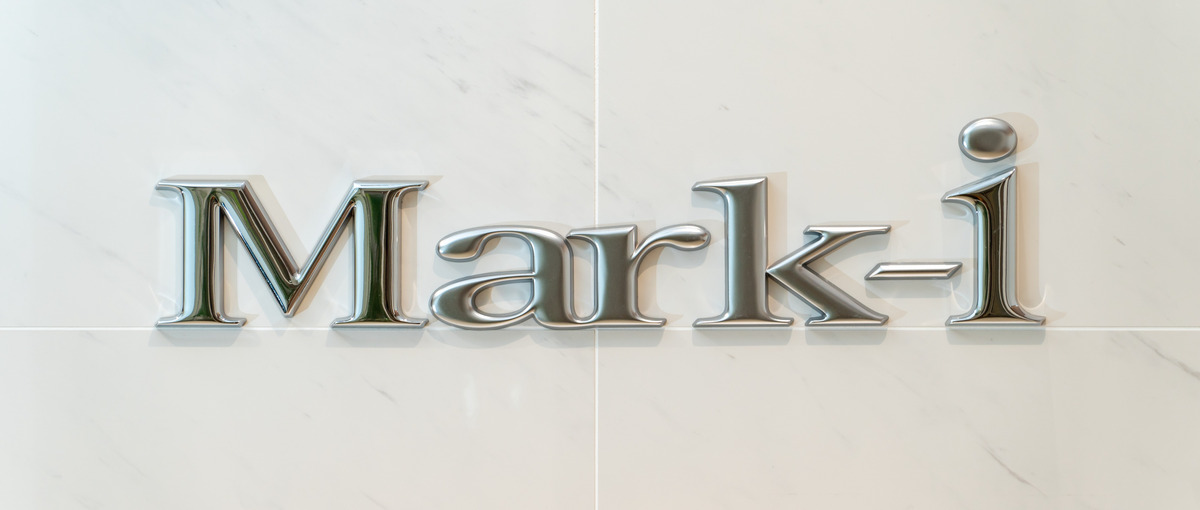 時代を超えて愛されるたった1つのブランド。創り、守り、育てるプロです。