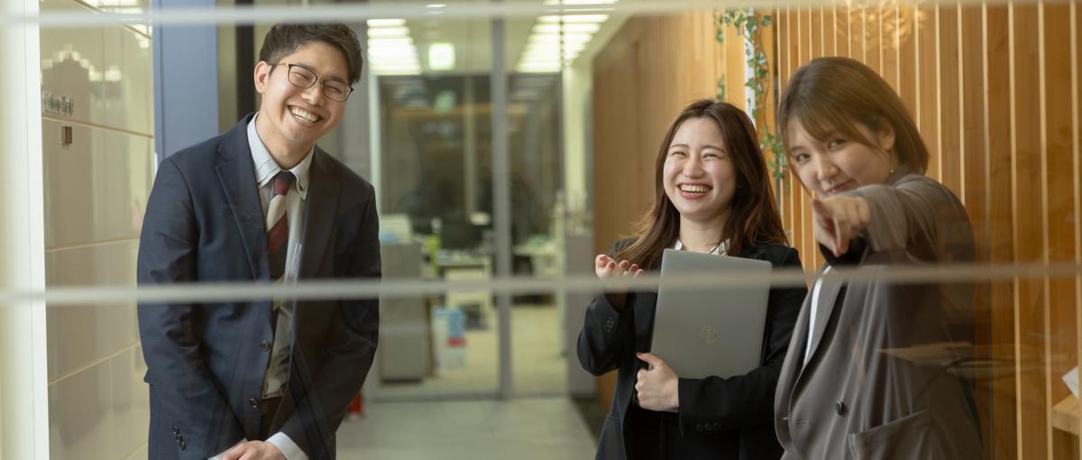 ワーホリ経験者歓迎！英語を活かしてITエンジニアに挑戦しませんか？