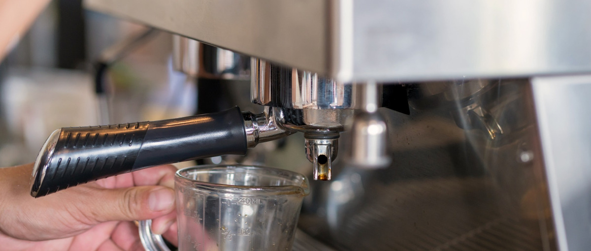 9/1開店┃エスプレッソマシンでコーヒーを淹れたい！カフェスタッフ募集