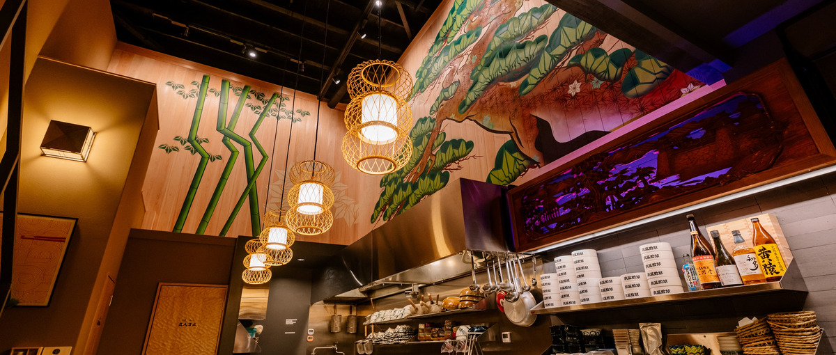 日本文化を世界にとめどなく発信！体験型飲食店のマネージャー募集