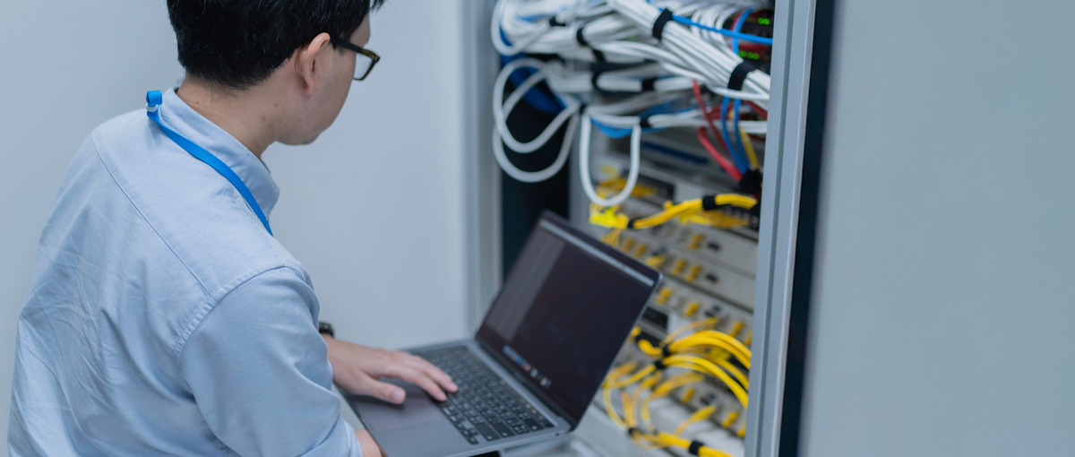 大阪で新卒ネットワークエンジニアを目指すなら、資格支援アツいんがええやん！