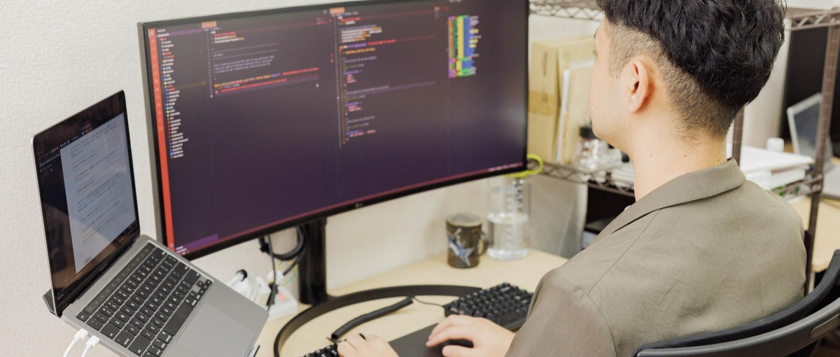 国内最大級の生物情報システムを支えるバックエンドエンジニアを募集！