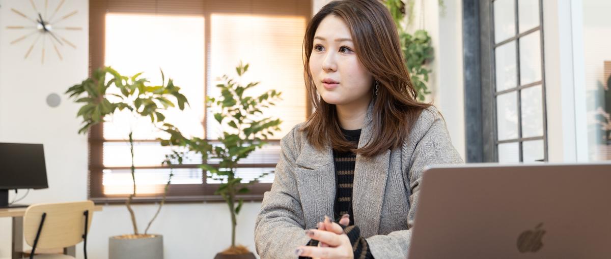 デザイナーとして企業と営業の架け橋へ