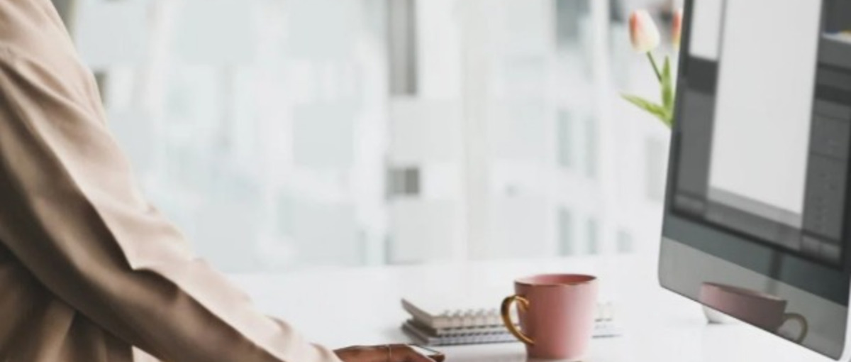 副業歓迎／ウェブUIUXエンジニア、デザイナー募集