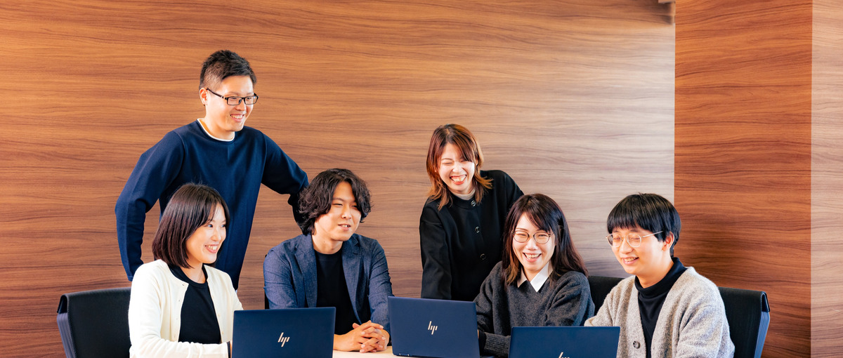 上場企業グループのFinTech企業｜金融×ITで顧客のビジネスを最大化