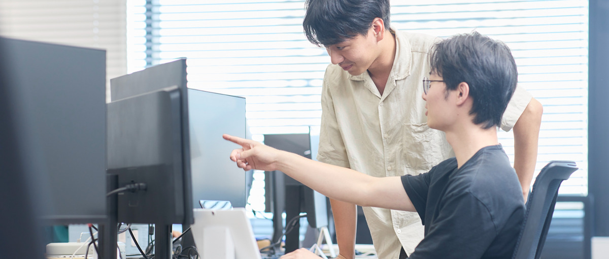 自社開発エンジニア l デジタルOOH ネットワークを支える配信システム