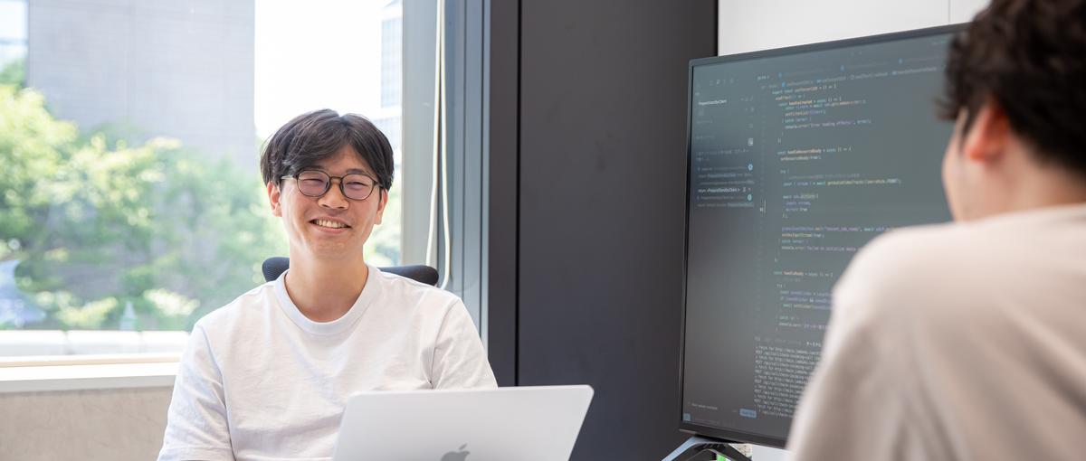 9割が経験0入社！toC自社サービスの成長を支えるiOSエンジニアを募集！