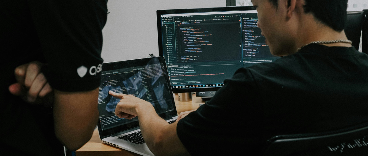 先生も生徒も支える！学校内のITシステムエンジニア募集！