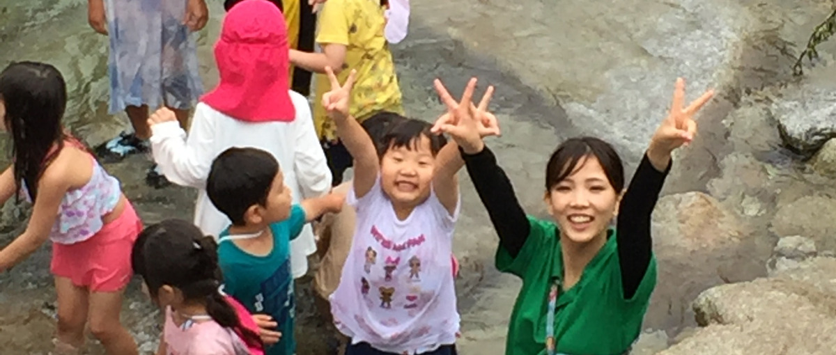 未来の保育士をめざして。学びながら働ける環境があります。