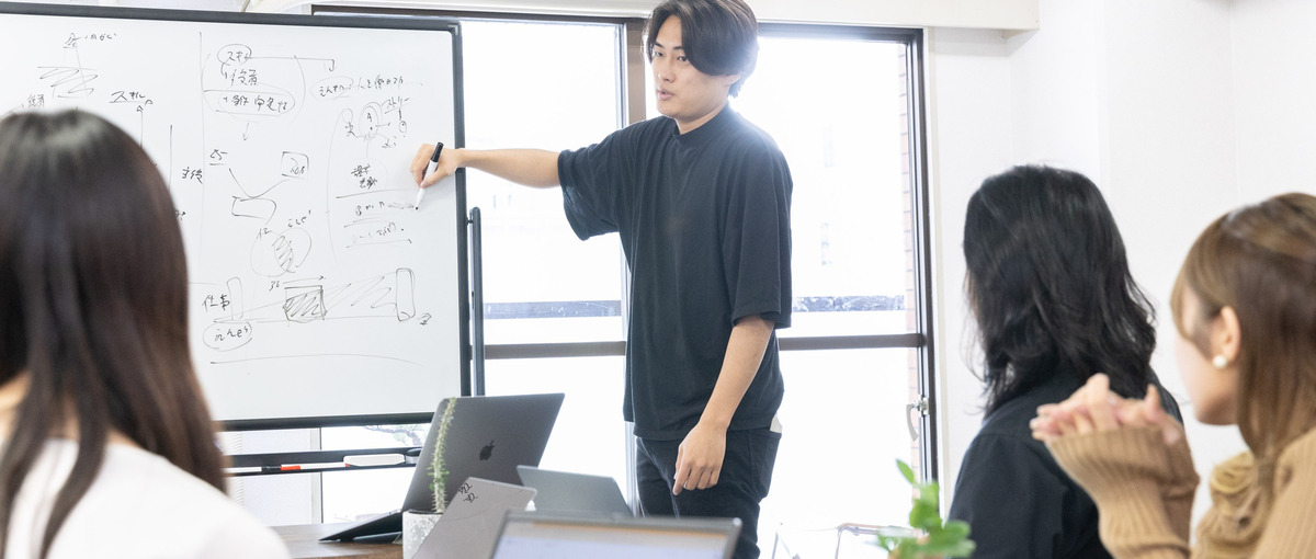 フルスタックエンジニア｜自社開発