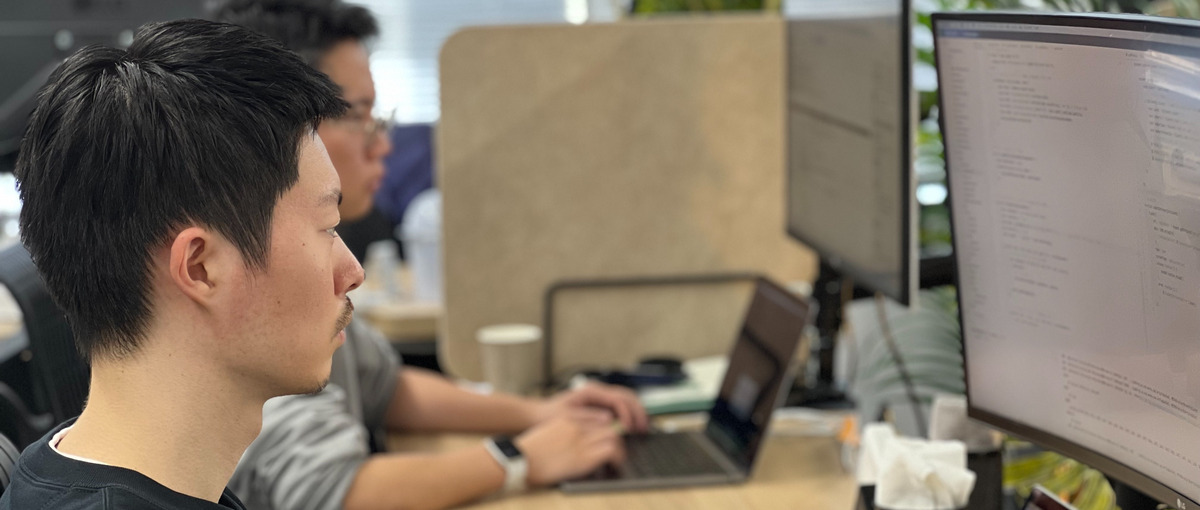 成果より信頼が評価される。人と企業をつなぐ伴走型セールスに挑戦しませんか？