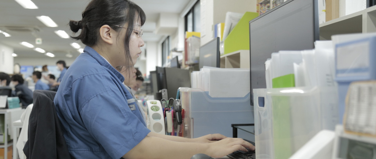 営業からのキャリアチェンジも！日本最大級のLEDサインメーカーの営業事務！