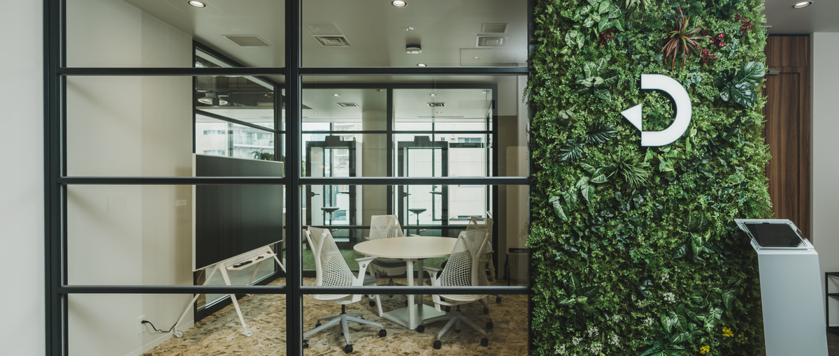 組織や事業の成長に興味のあるWebデザイナー募集！ | LP・バナー制作