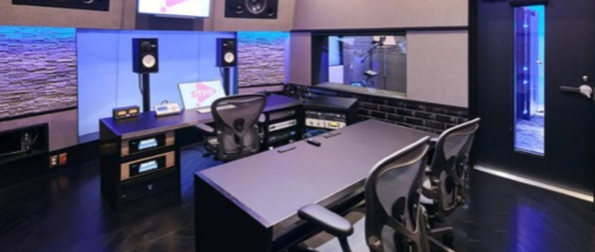 楽曲制作の要を担う！A&R／制作ディレクター募集