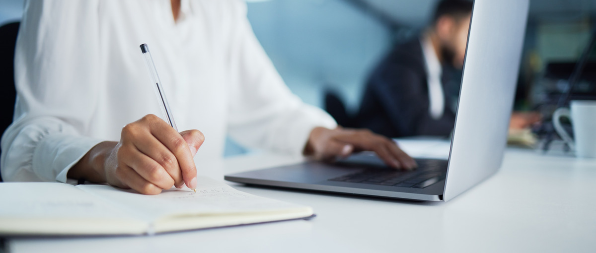 言葉で企業ブランドを育てる。SNSコピーライティング担当者を募集！！