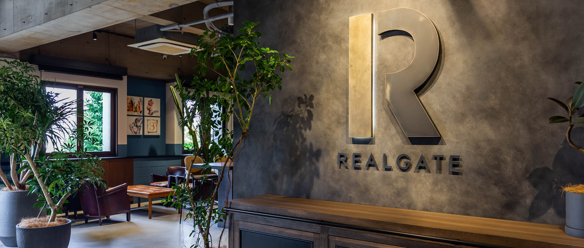 2027年新卒採用｜会社説明会｜会社の成長支えるコーポレート部門｜広報など