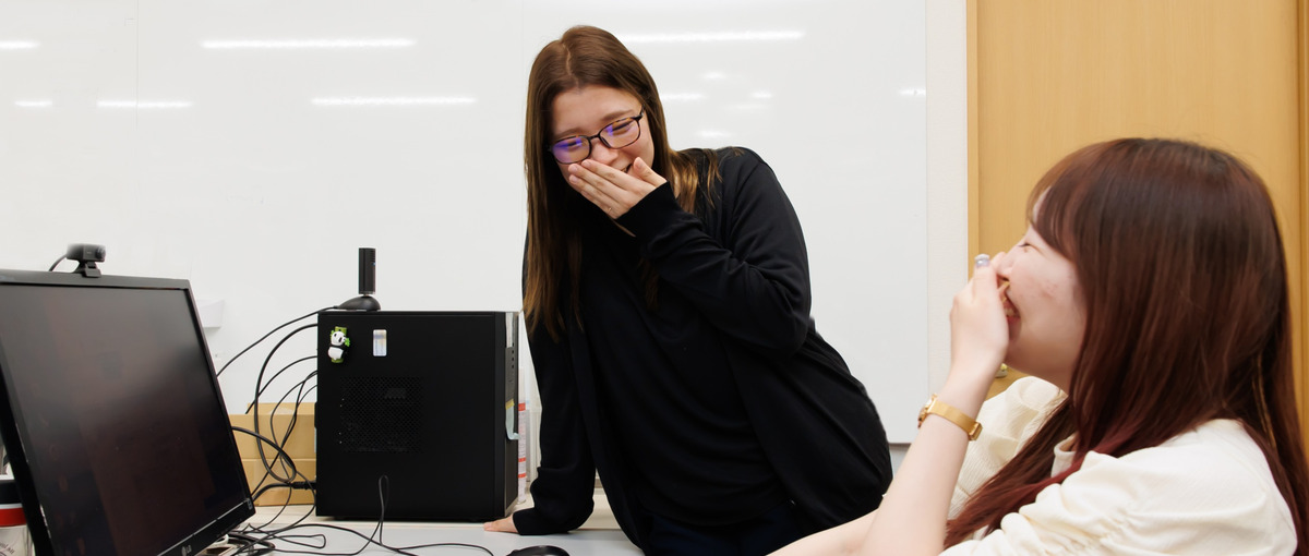 和気あいあいとしたチームの仲間とお客様のモノづくりをサポートしませんか？