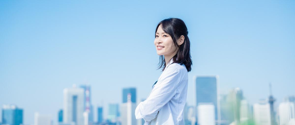 元医療従事者がマーケターに転身！挑戦を応援する職場 | 年間休日125日！