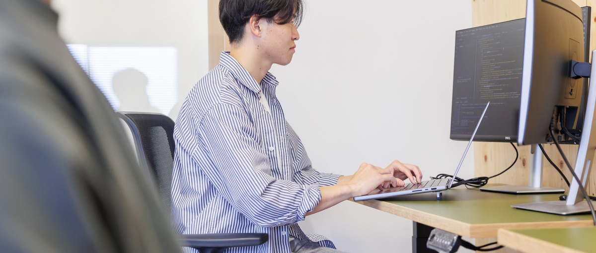 技術で事業成長に挑み、遊ぶように働くプロエンジニアと働きたい学生募集