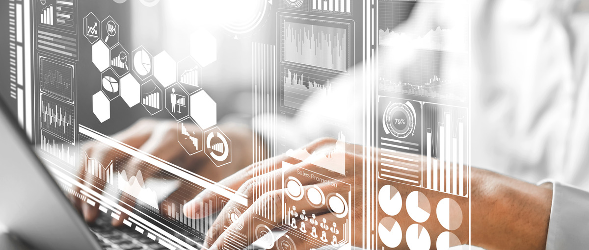 総合職募集｜QIXの多様な事業を支える存在として幅広い業務に携わる！